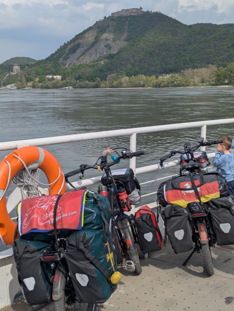 8L009 Esztergom > Visegrád