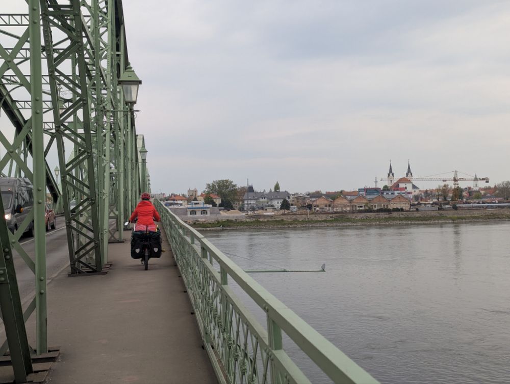 8L007 Györ > Komárno